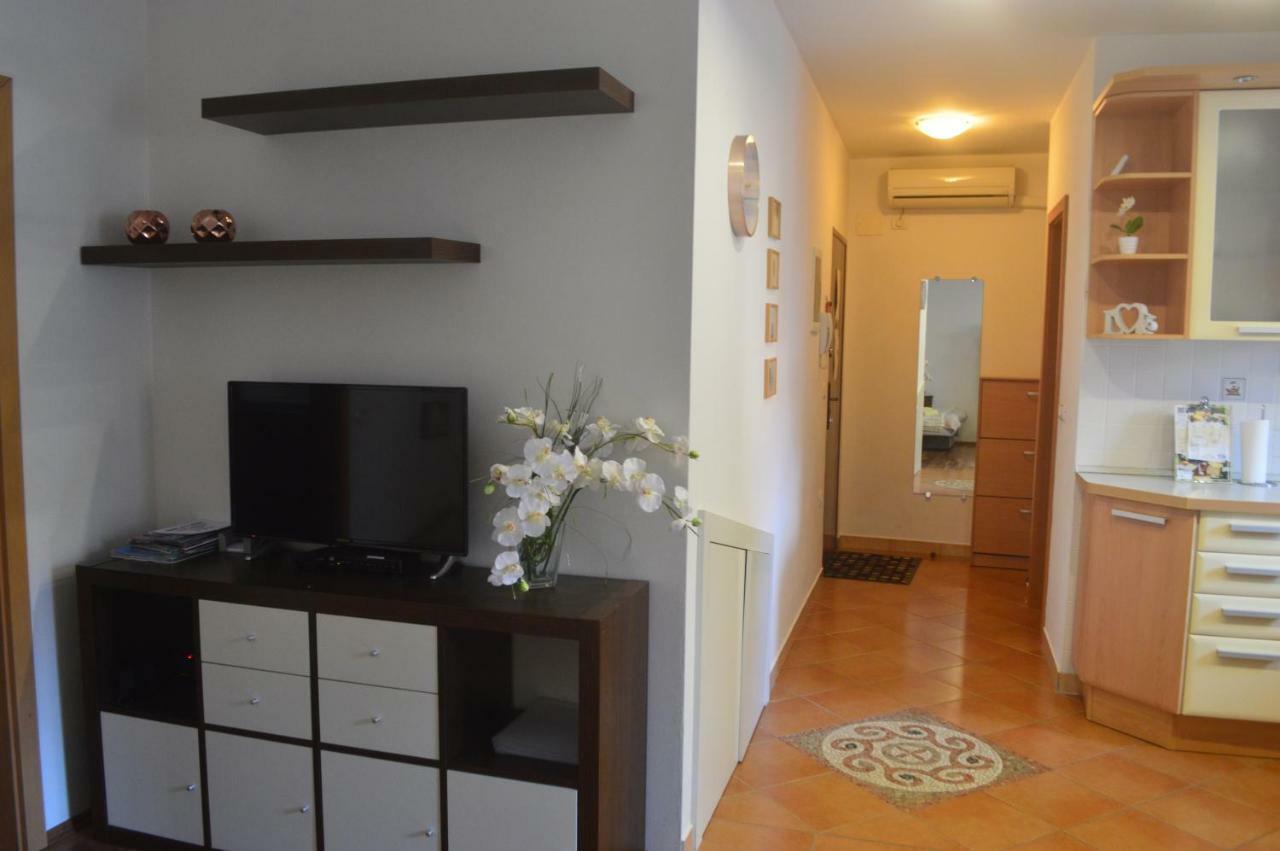 Apartment Terra, Koper Center ภายนอก รูปภาพ