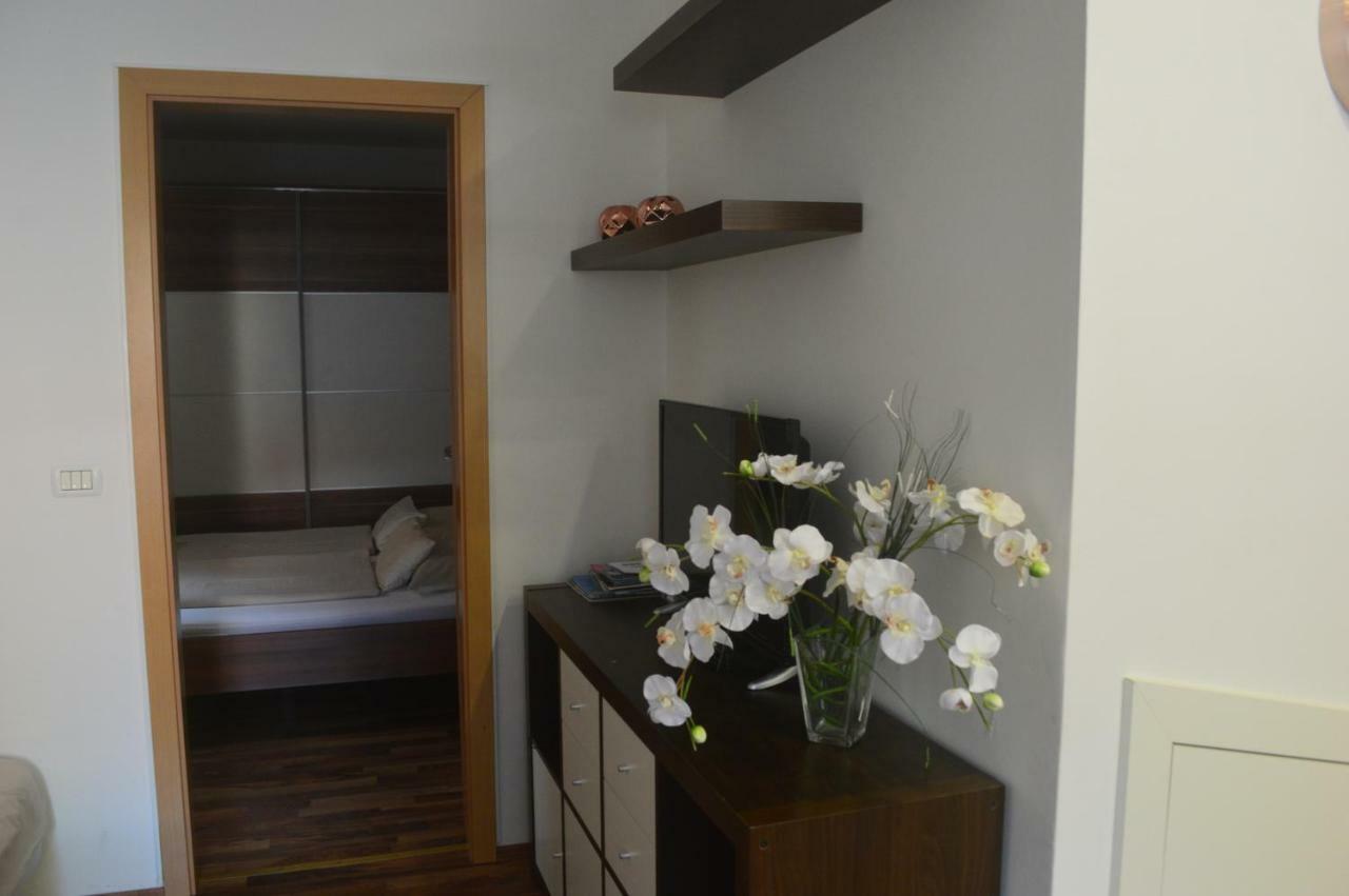 Apartment Terra, Koper Center ภายนอก รูปภาพ